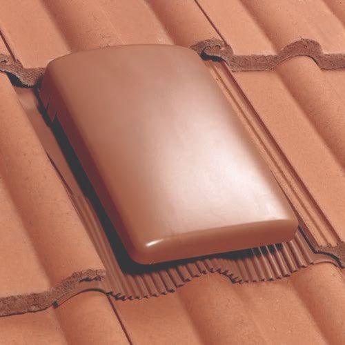 Het plaatsen van een ventilatiepan